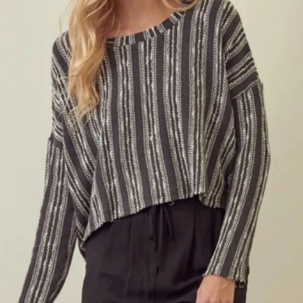 Storia Black and White Striped Sweater